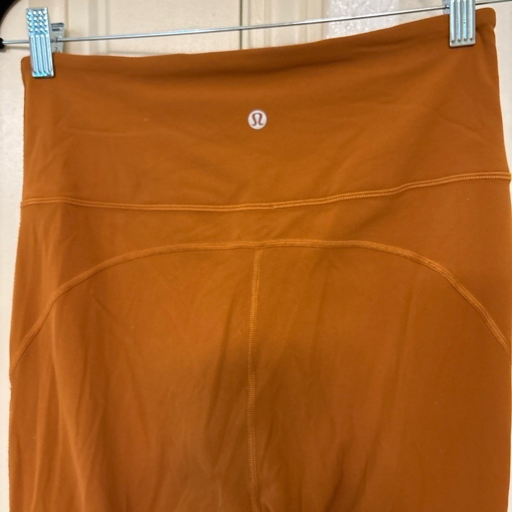 Lululemon Groove Flare Leggings Size 8 High Rise Yoga Pants - Picture 2 of 5